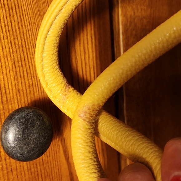 Hand Bag - Picture 7 of 8